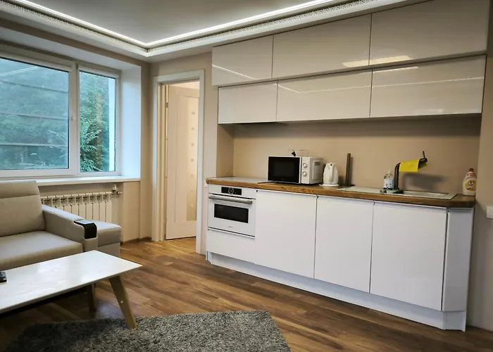 Border Aleksandri نارفا